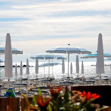 Maria 3 アパート *